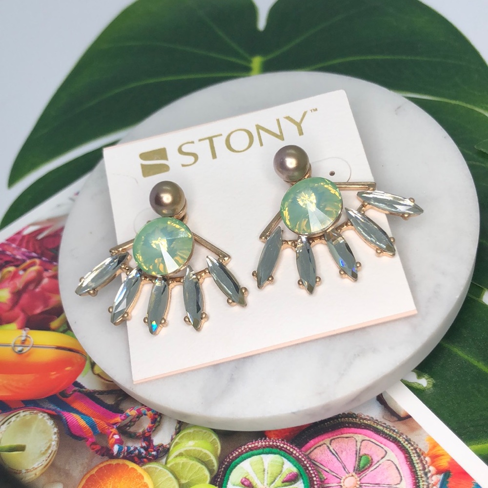 Beautiful Rhinestone Earrings - Picture 15 of 17